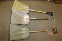 3 Scoop Shovels (1 Metal, 2 Plastic)
