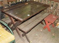 4' picnic table w/benches