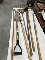 Garden items pitch fork, drain spade, broom,