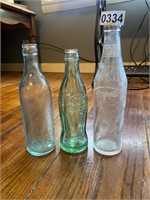 Lot vintage bottles
