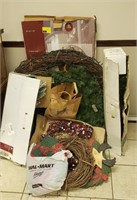 Christmas Lot w/ Light-Up Snowman Wreaths,