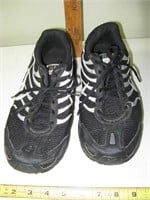 NIKE Maxair Tennis Shoes Size 10