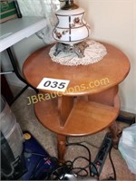 2 TIER WOOD LAMP STAND