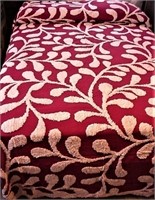 RED & WHITE COTTON JACQUARD SPREAD QUILT 78 X 108