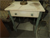 PAINTED 1 DRW COUNTRY TABLE