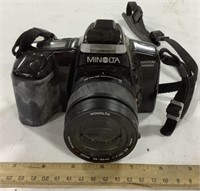 Minolta MAXXUM 5000i camera