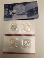 1999 Susan B Anthony Uncirculated Coin Set