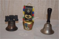 (S3) Lot of 3 Small Metal Bells