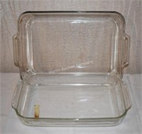 (K) Pair of Glass Baking Dishes