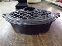 Vermont Casting oval cast iron stove pan