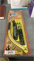 Wild West, seven piece bow and arrow toy