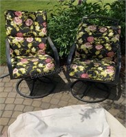 Patio Chairs W/ Covers