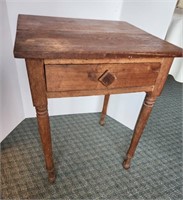 One drawer side table - antique