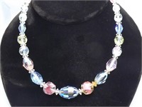 19" COLORED CRYSTAL NECKLACE
