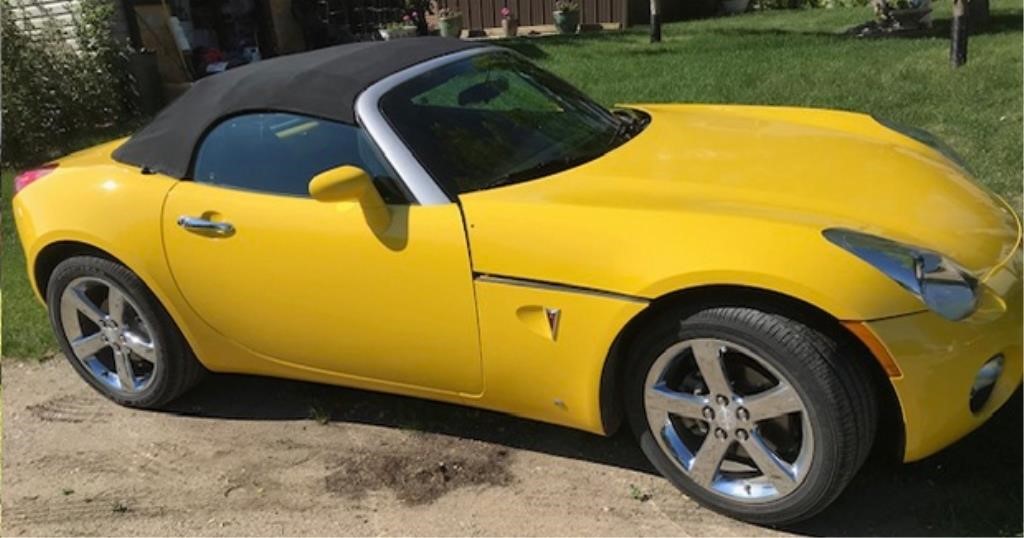 2007 Pontiac Solstice Convertible