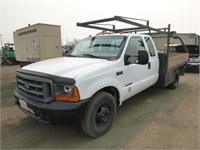 2000 Ford F350 Extra Cab Flatbed Truck