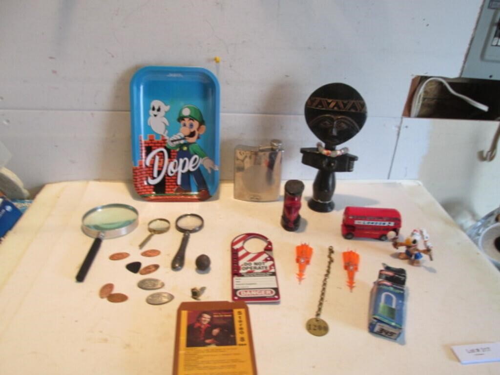 SMALL COLLECTIBLES, ETC.