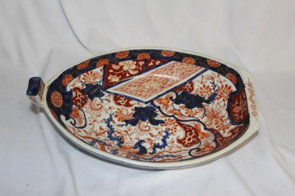 An Antique Japanese Imari Boat Form Bowl