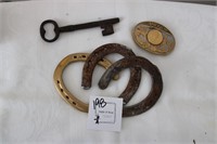 John Wayne Belt Buckle, 3 Horseshoes, Key Decor