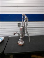 Myers pitcher pump