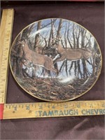 Deer collector plate