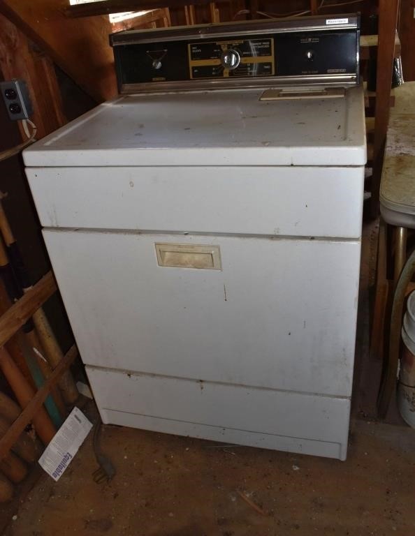 Kenmore electric dryer, working; as is