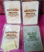 43 - NEW WMC LOT OF 4 SCENTED WAX MELTS (N38)
