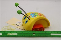 FISHER PRICE 1974 TOY BUG PULLER