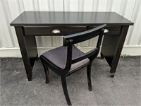 Executive office desk 47" x 19.5" x 30"H with