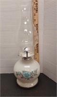 Vintage Oil lamp w/flowers glass base. 14in
