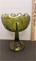 Vintage 9in green glass diamond pattern scalloped