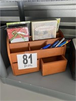 Desktop Organizer with Cards, Notes, Pens (U232)