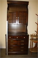 Colonial Wooden Hutch
