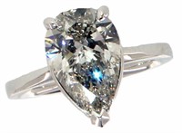 14k Gold 5.23 ct Pear Cut VVS Lab Diamond Ring