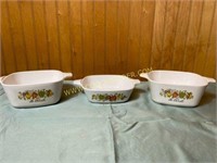 Small corning ware dishes