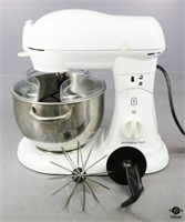 Wolfgang Puck 700 Watt Stand Mixer