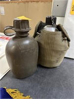 2PC MILITARY CANTEENS LOT