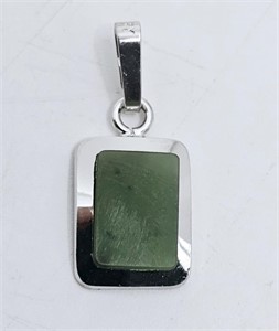 Sterling Silver Pendant Whit Jade