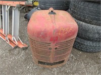 IH TRACTOR GRILL