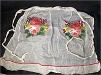 VTG 1960s Sheer White & Rose Apron