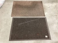 2 Floor mats