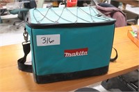 Makita RT0701C Router w/attachments and case