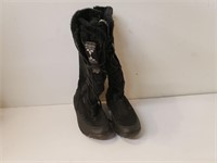 Faux Fur Boots Women's, Size 6