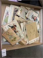 BOXLOT OF VINTAGE POSTCARDS/GREETING CARDS