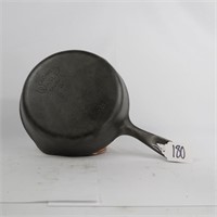 WAGNER WARE SIDNEY -O- #5 CAST IRON SKILLET