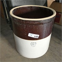Stoneware 6 Gallon Crock w/ Keystone (Cracked)