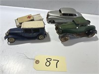 (4) VINTAGE CARS