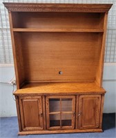 11 - ENTERTAINMENT CENTER W/ STORAGE