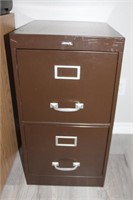 Grand & Toy 2 drawer metal filling cabinet