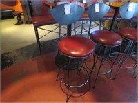 BARSTOOL W/PADDED SEAT